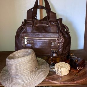 Michael Kors Brown leather Satchel Bag.